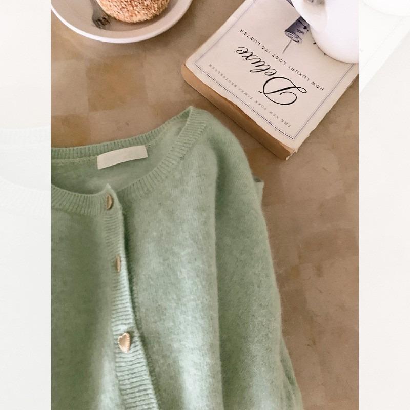 

YYFS Жіночі модні повсякденні светри з довгим рукавом і круглим вирізом із однотонним принтом осінь-зима Size: One Size світло-зелений колір