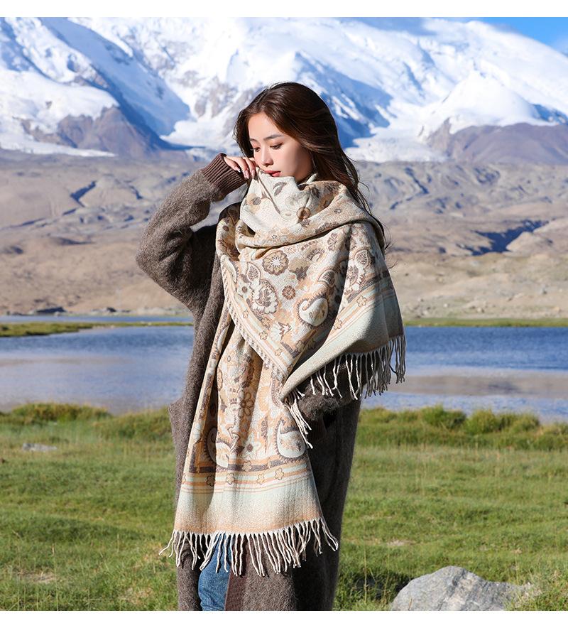 The photo is so beautiful~ Red travel scarf Qinghai Xizang desert ethnic style imitation cashmere thermal shawl women's cape