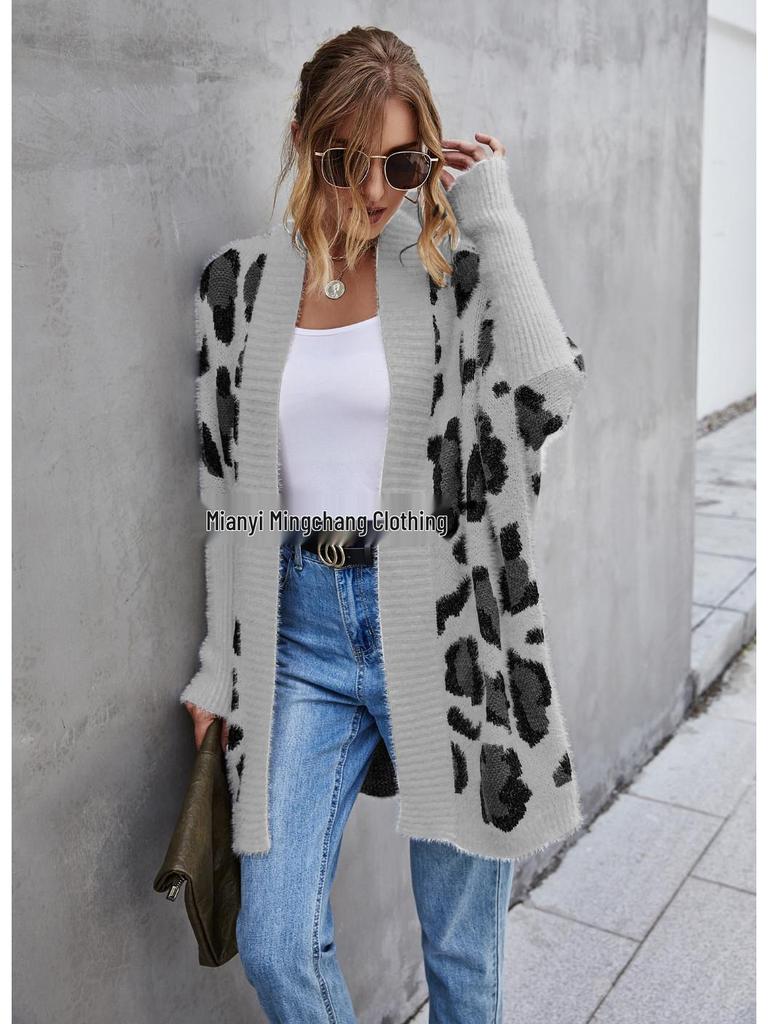 2025 Spring Women's Leopard Print Knitted Cardigan Sweater