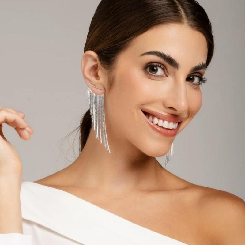 A Pair of Silvery Able Tassel Earrings, Sexy and Elegant Earrings, Perfect Accessories for Holiday Banquets