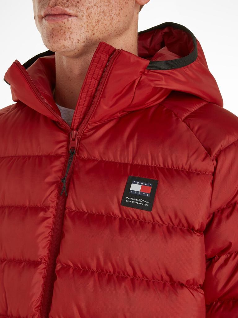 Winter Jacket Tommy Hilfiger TJM Hooded LT Down Jacket (DM0DM17882) Magma Red