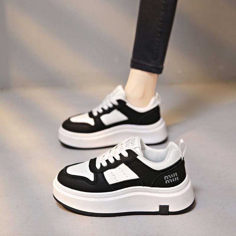 Korean Version of White Shoes Women's 2025 Autumn New Ins Student Leisure Trend Shoes Women's Thick-soled Heightening Board Shoes ZS81
