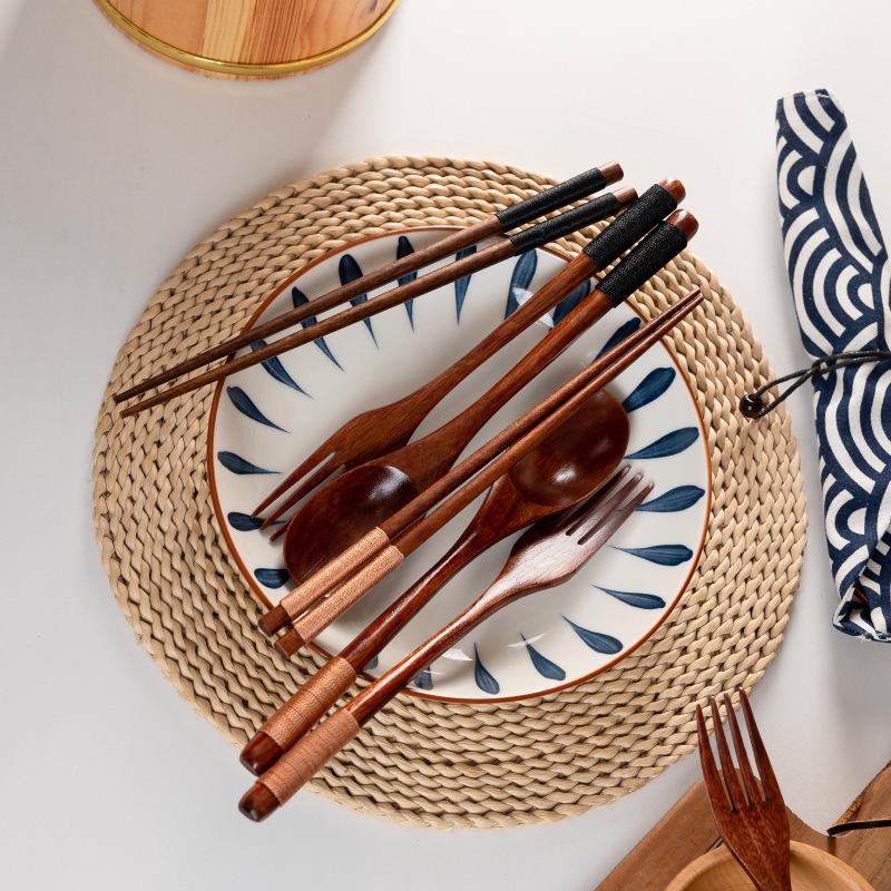 Japanese Portable Lunch Set: Cloth Bag with Wooden Spoon, Fork, and Chopsticks