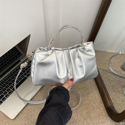 French Niche Bag Women's 2025 New Trendy Shoulder Underarm Bag High Value Versatile Baguette Pleated Cloud Bag