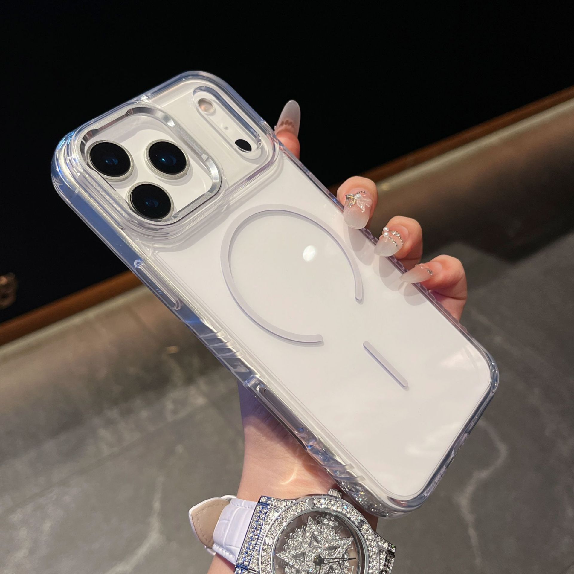 

Jingyin Suitable for IPhone17promax Mobile Phone Case Magnetic Suction Non Slip Edge Apple 16 Heat Dissipation and Anti Fall PC Protection Case iPhone17