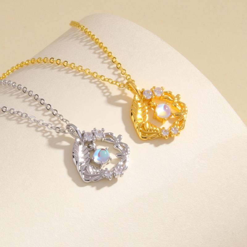 Women Light Luxury Simple Bird Pendant Moonstone Clavicle Necklace For Girlfriend Gift