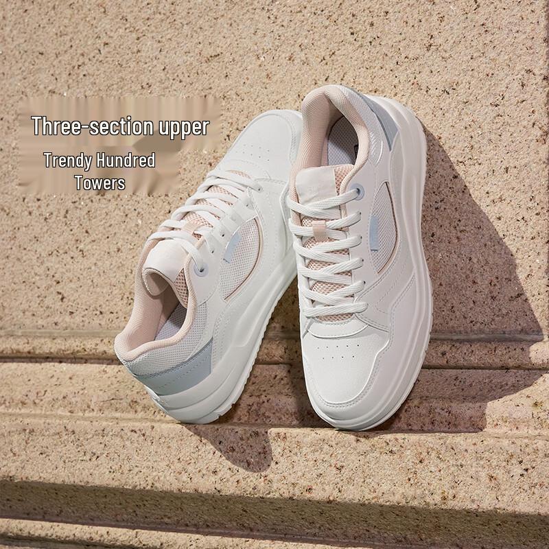 

361° Women s Feather Flight Retro Platform Sneakers