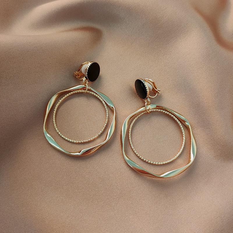 

Элегантные ретро клипсы с жемчужной кисточкой для непроколотых ушей