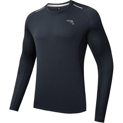 Warme Kleidung – Pullover & Langarmshirts