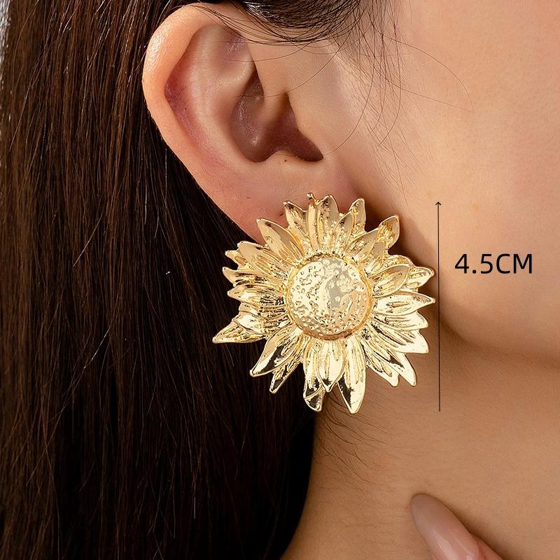 Hyperbole Long Water Droplet Flower Wing Round Wave Square Shell Golden Pendant Earrings for Women CCB Smooth Creative Jewelry