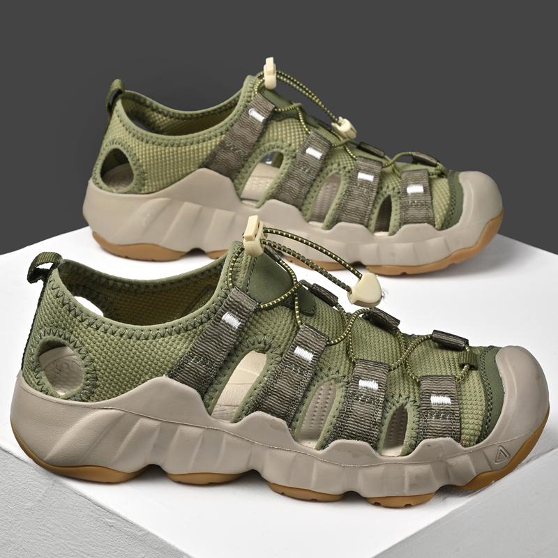 Fashion New Summer Men Comfort Sandals Hollow Out Breathable Flats Leather Casual for Driving Shoes Beach Vacation Soft Sole Men Sandal