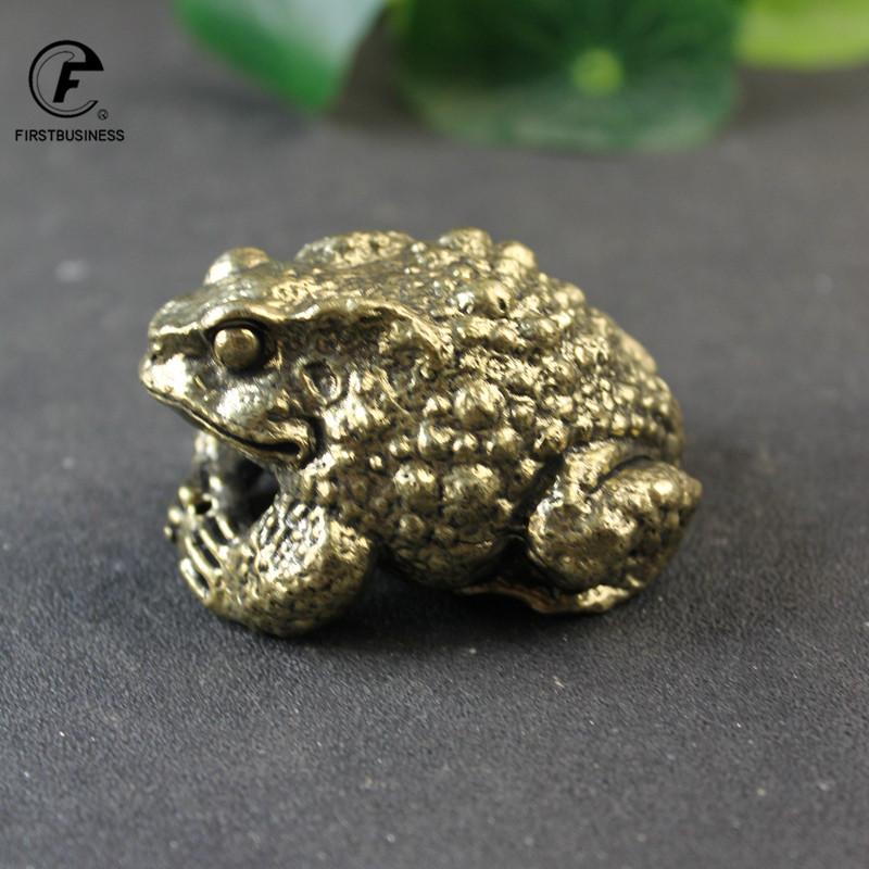 Brass Golden Toad Lucky Tea Pet Vintage Simulation Animal Figurines Miniatures Home Office Desk Ornament Car Decoration Crafts