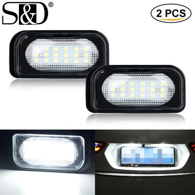 2 adet/takım LED Plaka Ampul Hata Yok Canbus Benz Mercedes C-Classe W203 4 Kapı 2001-2007 Araba-styling 18SMD led Otomatik Plaka Lambası