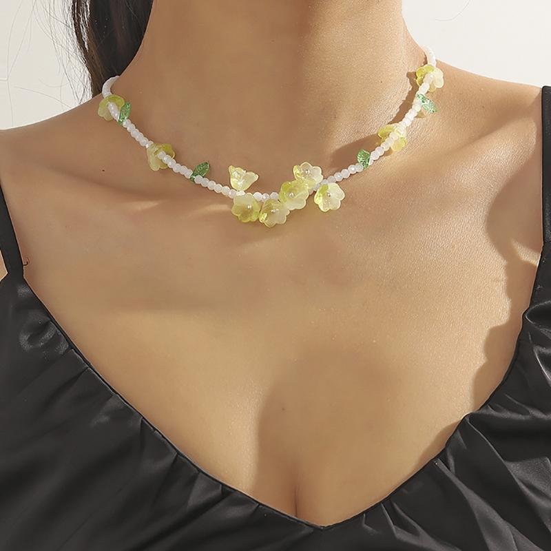 Trendy Resin Necklace Purple/Yellow Floral Leaf  Pendant Neckchains for Wedding Bridal Jewelry Unique Shape Ornaments