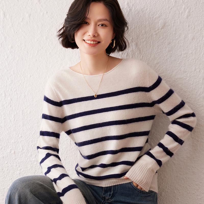 2026 Lokasha Women's Seamless Cashmere One-Piece Sweater, Round Neck Pullover, Base Layer, Autumn/Winter Knitwear.