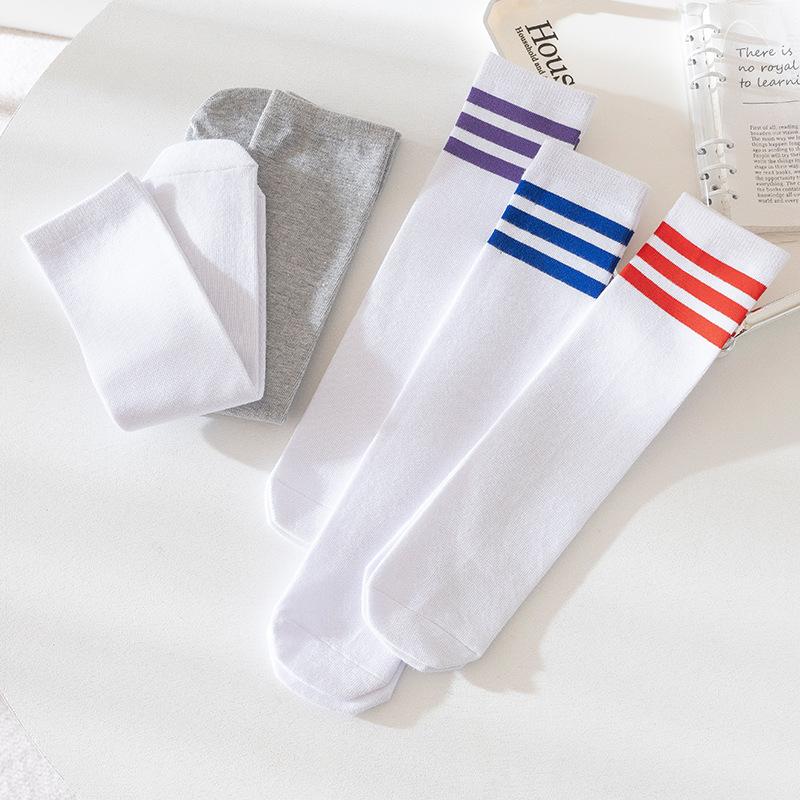 

Ladies Spring and Autumn Simple Striped Straight Bar School Windbreaker Cotton Socks 1 pair фіолетовий