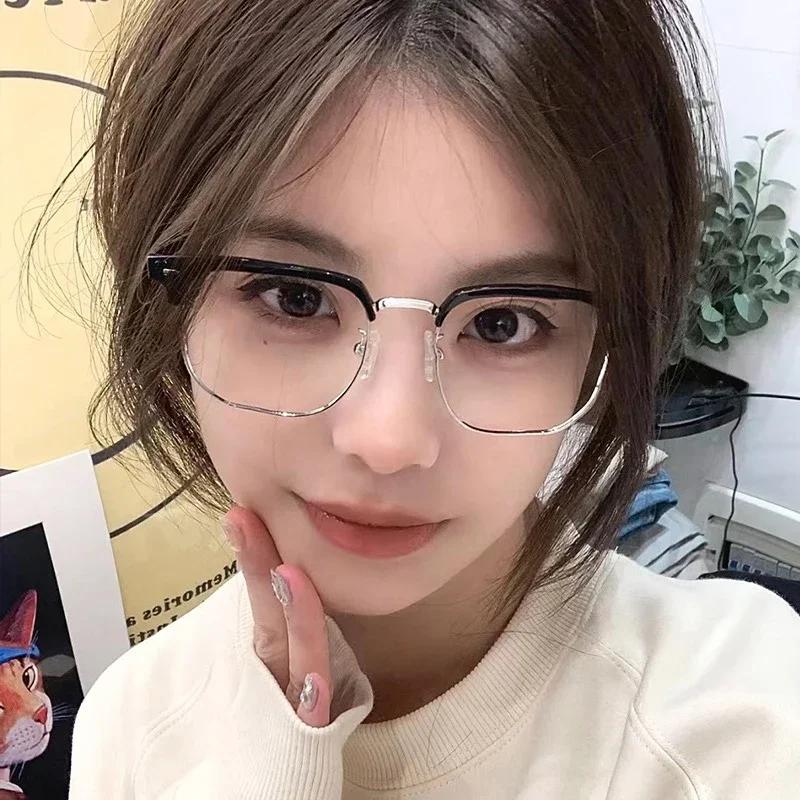 Retro Square Anti Blue Light Glasses Half Frame Photochromic Computer Goggles for Men Women Fashion Classic Eyewear