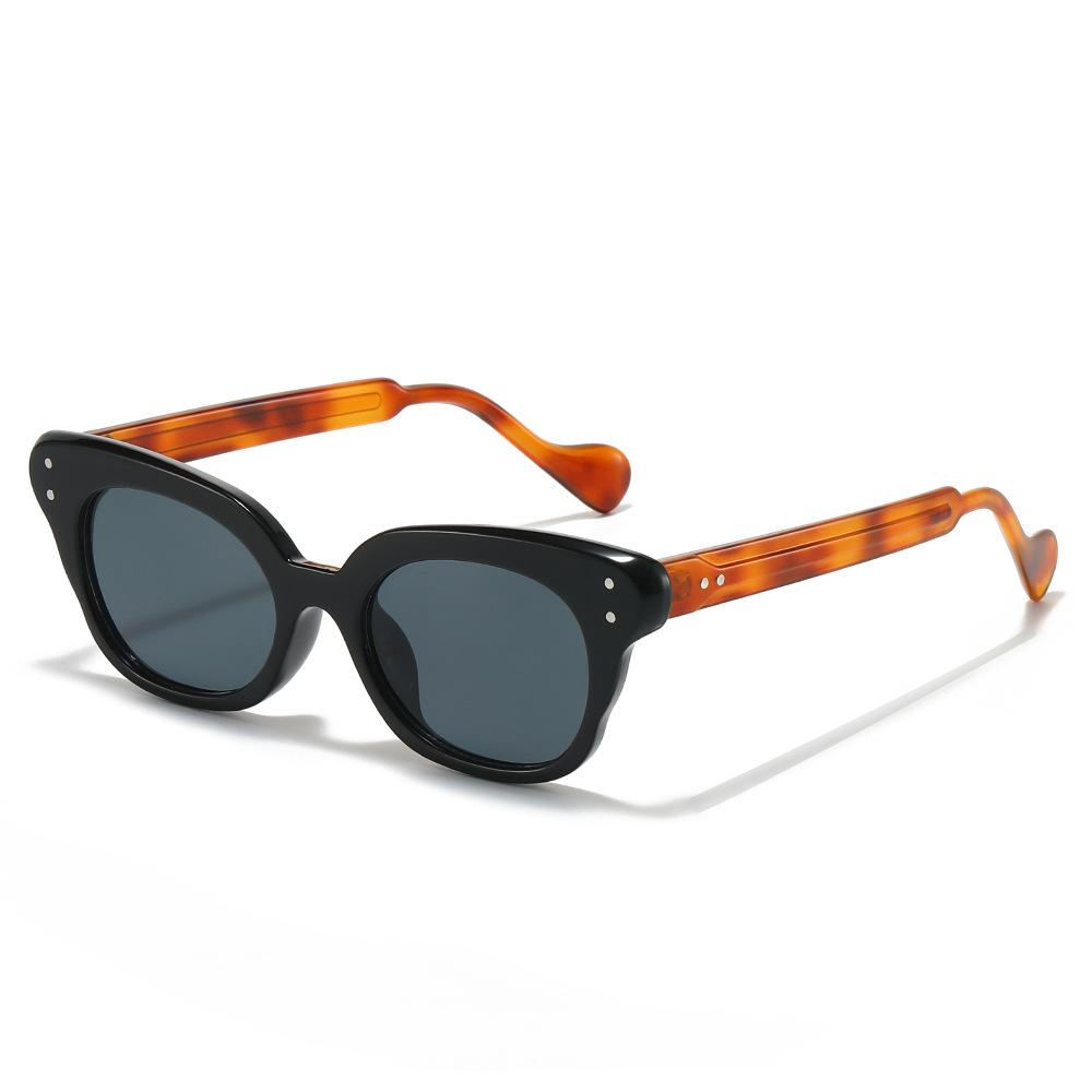 

Luxury Tortoiseshell Cat Eye Gradient Women Sunglasses Personality Brand Package Color Design Casual Men Sun Glasses UV400 as picture