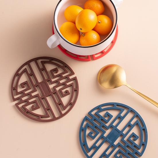 3ks/sada Podložka na nápoje Vyhloubená tepelná izolace Silikonová podložka na stůl v klasickém čínském stylu pro