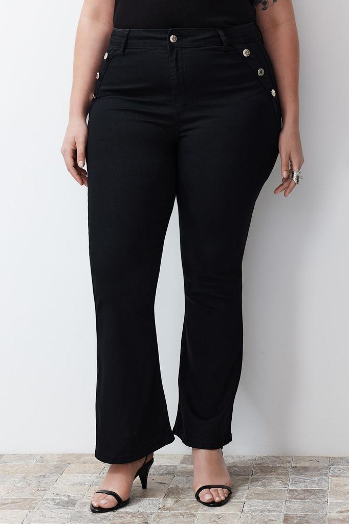 Damen Stil Übergröße Extra Dehnbar Schlagjeans mit Schwarzem Knopfdetail