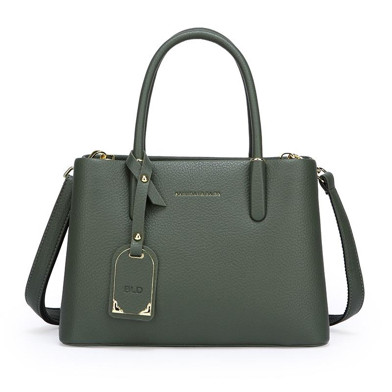 

Large capacity bag women s new handbag tote bag commuter shoulder messenger women s bag зелёный