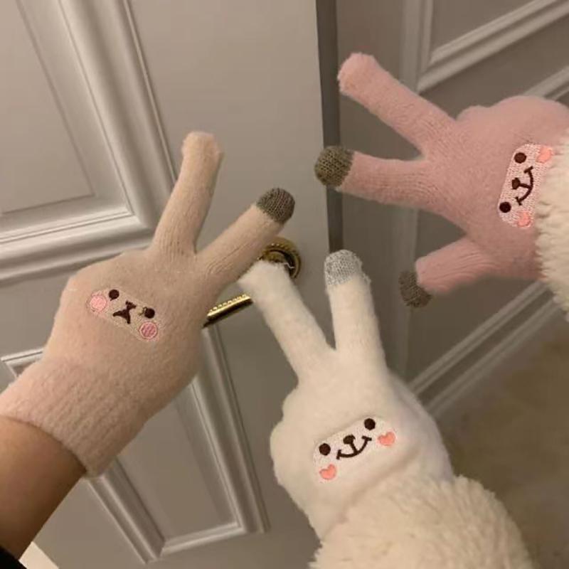 Kawaii Knitted Gloves Cute Cartoon Embroidered Bear Touchscreen Glove for Women Autumn Winter Warm Shopping Knit Soft Gloves