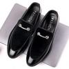 Men Dress Shoes Business Formal Men Loafers Men Winter Breathable Plus Velvet Warm British Black Round Head Wedding Shoes