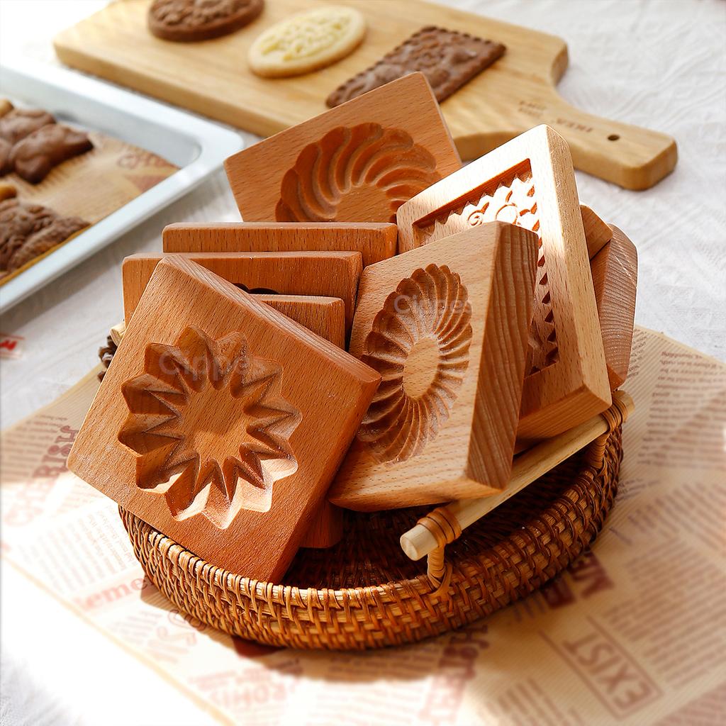 3D Wooden Cookie Cutter Moulds for DIY Baking, Engraved Embossed Biscuit Molds, for Gingerbread Fondant Christmas Gift Kitchen