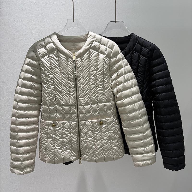 M's new Xiaoxiangfeng light down jacket women's short round neck white duck down warm jacket