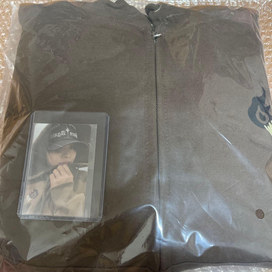 [USED] ALD1 Korea Pop-up EUPHORIA Hoodie Trading Card Rio
