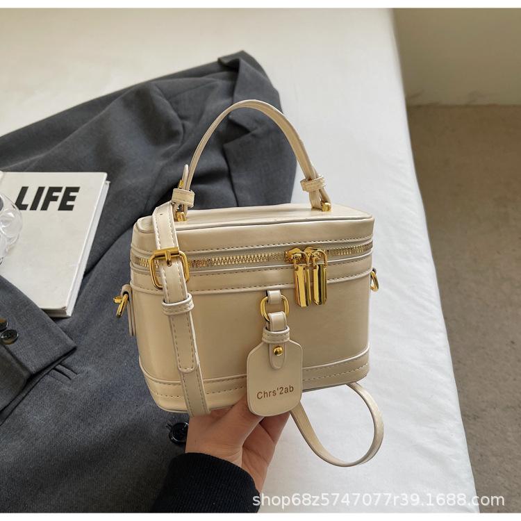 Retro box portable bucket bag women's 2025 new fashion and leisure high-end single shoulder messenger bag hand bag tide