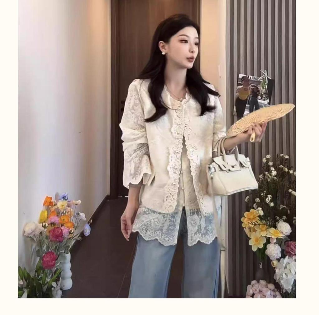 Stylish Women's Chinese-Style Vest & Lace V-Neck Long Sleeve Blouse Set