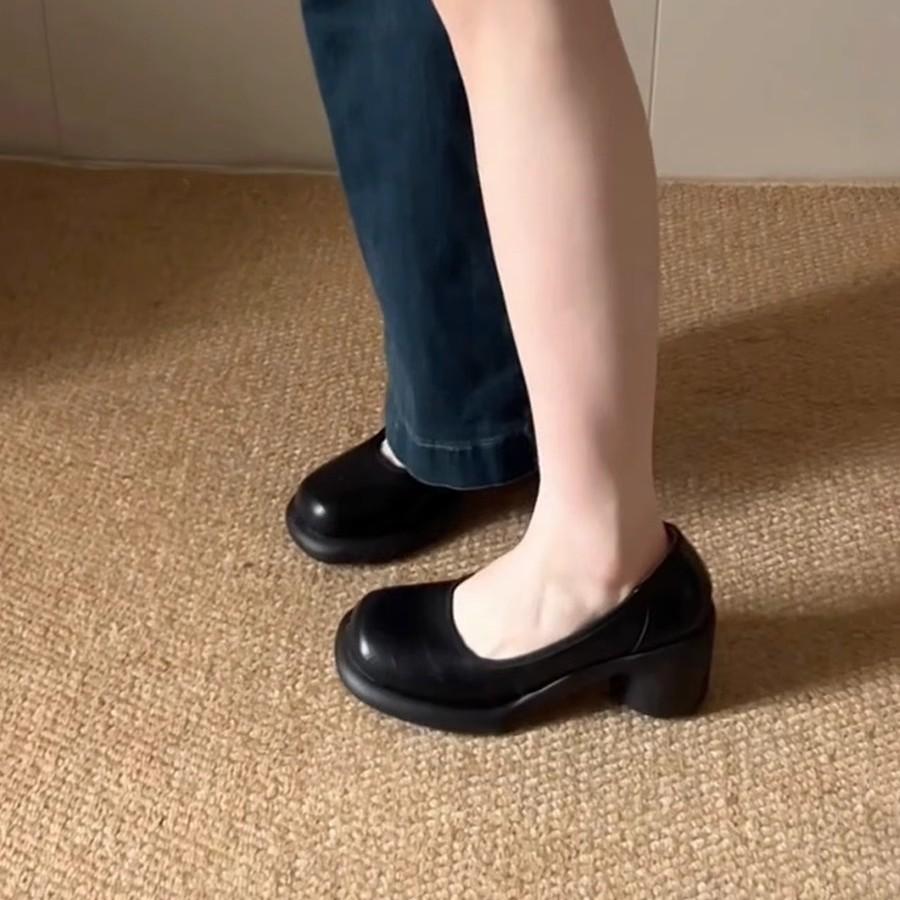

2025 spring and autumn new French retro brown thick heel Mary Jane shoes women s round head small man not tired feet high heels 35