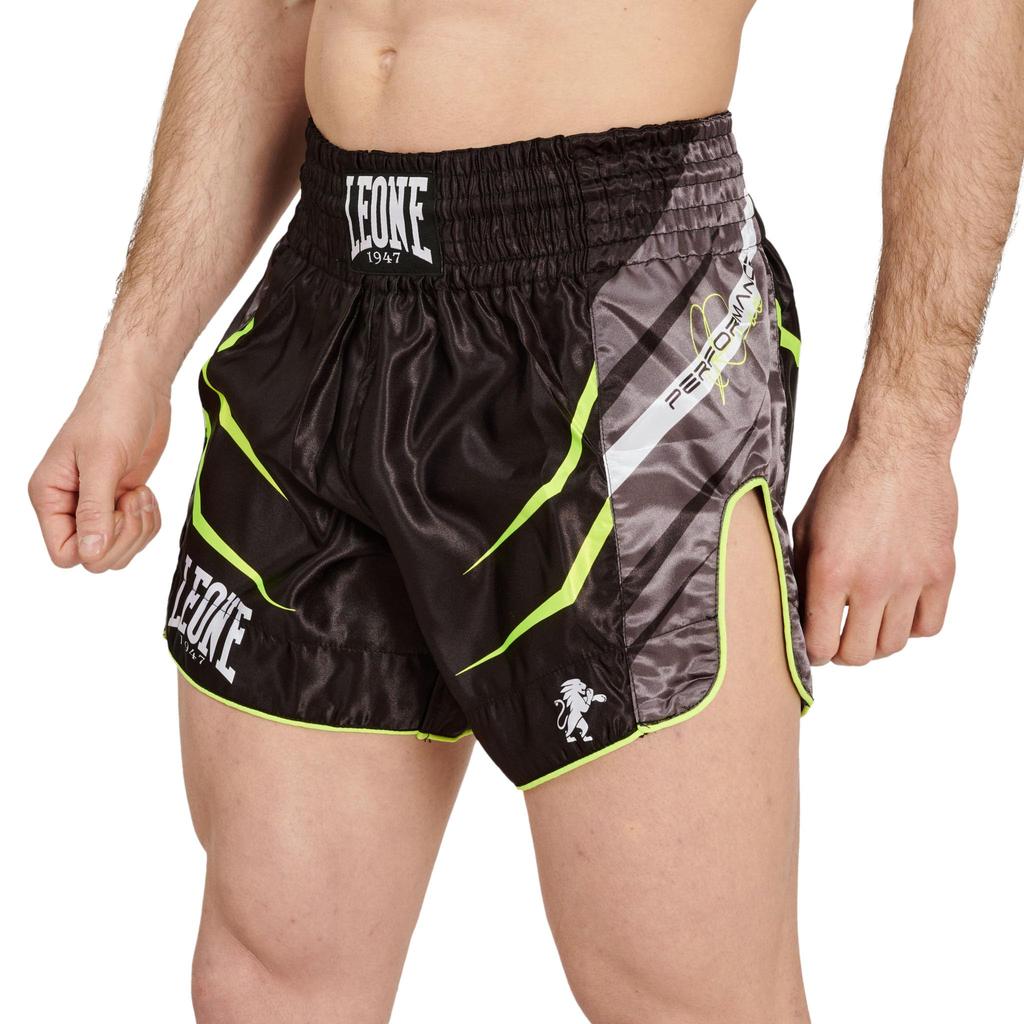 Muay Thai Kickboxing Shorts LEVO FLUO Black [Leone 1947]
