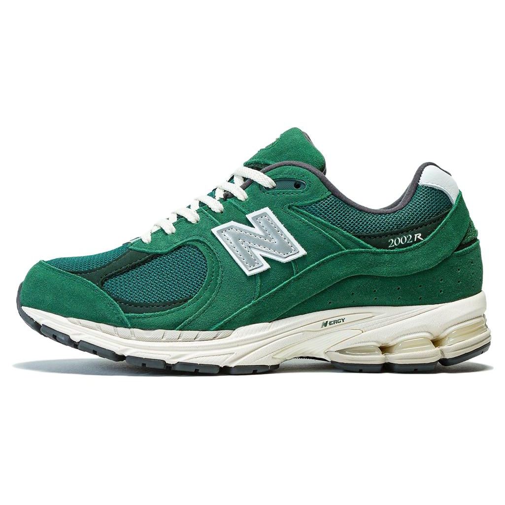 

New Balance 2002R Suede Pack — кроссовки унисекс лесно-зеленого цвета M2002RHB 39.5