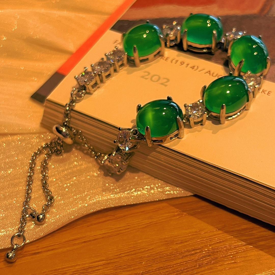 

Full Green Yang Green Natural Agate Green Chalcedony Bracelet Women S Opening Slightly Inlaid, Real Shot Fidelity