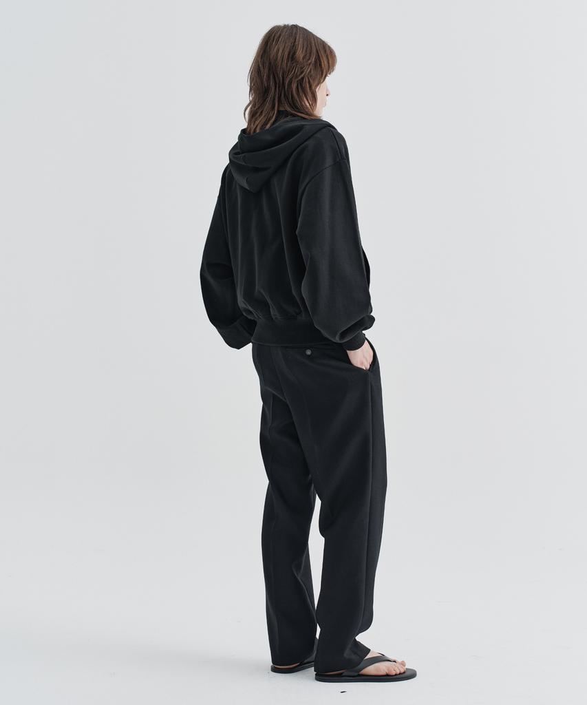 Ezio Riv Semi-Over Fit Hood Zip-Up_Black