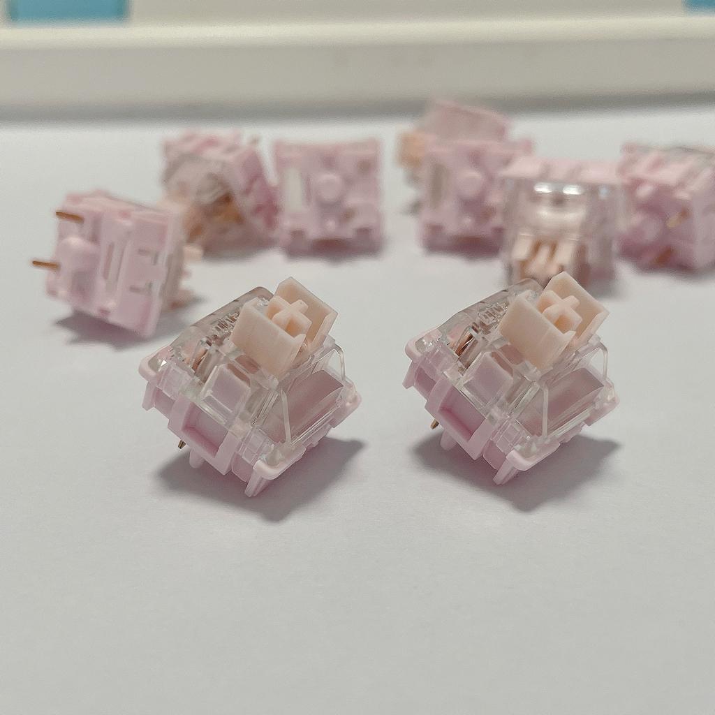 

Outemu Strawberry Switch Silent 32gf Linear Mechanical Keyboard Light Pressure 5Pin RGB SMD Switches Factory lubed Custom Kit 10 PCS