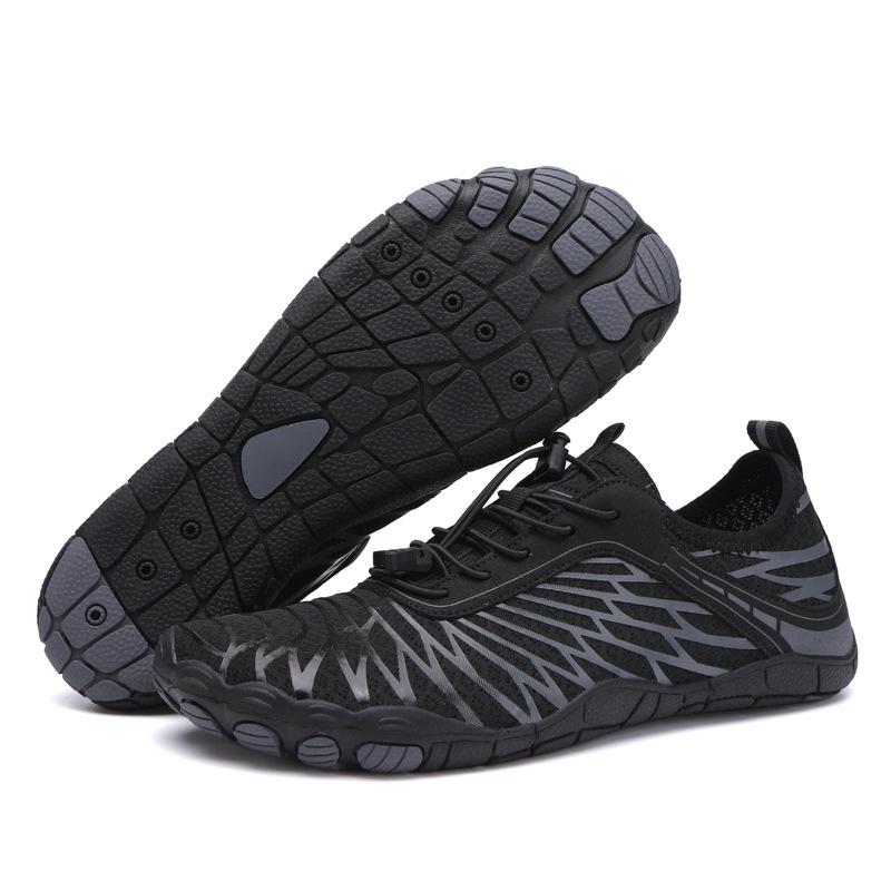

Unisex Spring/Summer Water Shoes - Skin-Friendly & Soft Sole for Swimming, Diving, and Wading 46 чёрный