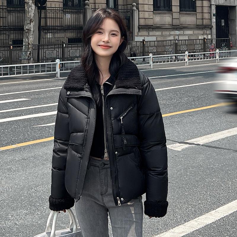 

Хлопковая куртка женская короткая новая стеганая куртка утолщенная пуховая хлопковая куртка женская свободная куртка-хлебник стеганая куртка женская куртка M чёрный