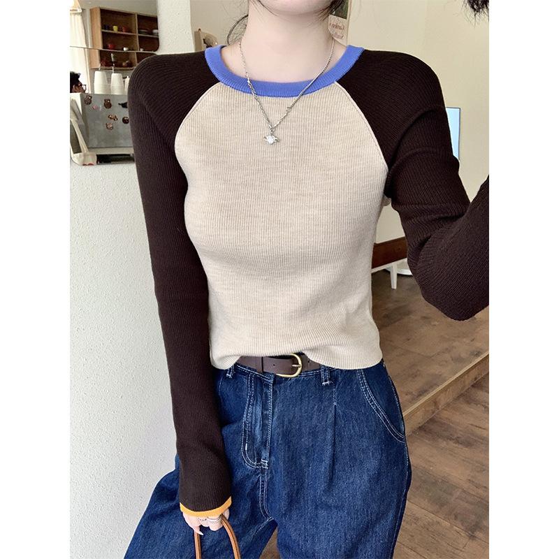 Korean version of chic splicing contrasting color knitted sweater spring 2025 new slim-fit long-sleeved inner top women's age-reducing sweater