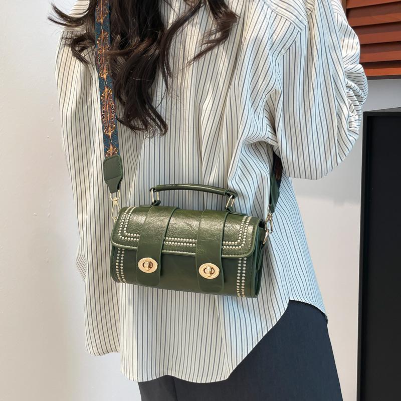 Retro Handbag Tubular Bag Simple Women's Commuter Shoulder Bag Fashion Trendy Crossbody Bag Minimal Tote Bag