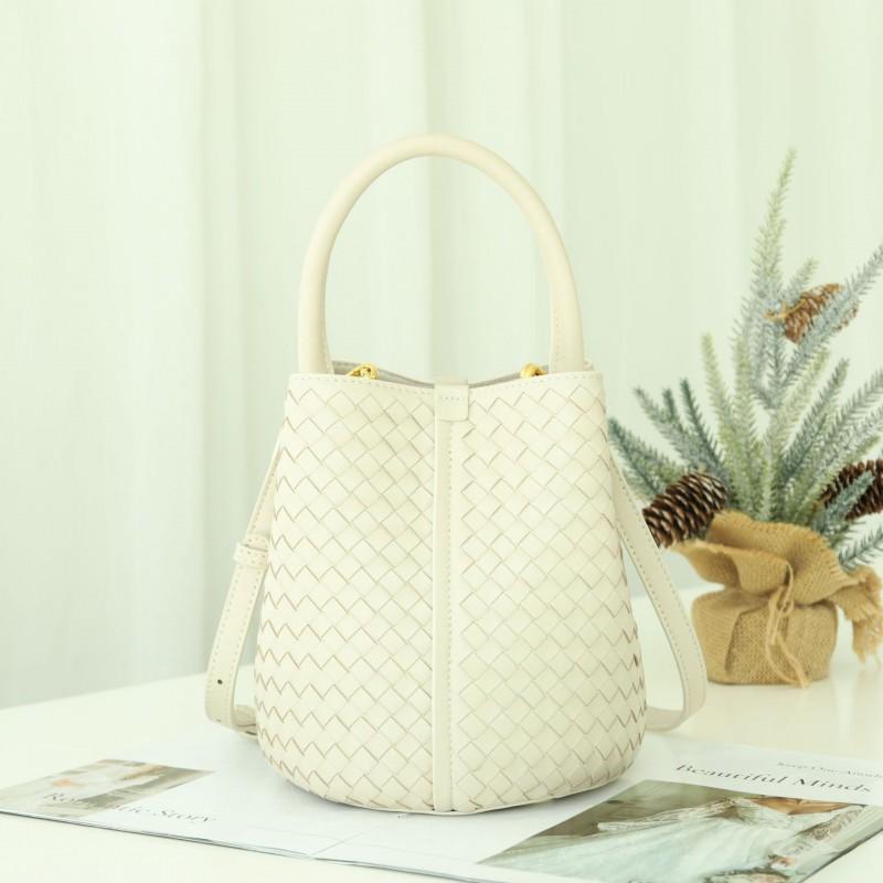 Hand-woven Bucket Bag Genuine Leather Women's Exquisite Fashionable Handbag Single-shoulder Cross-slung Tote