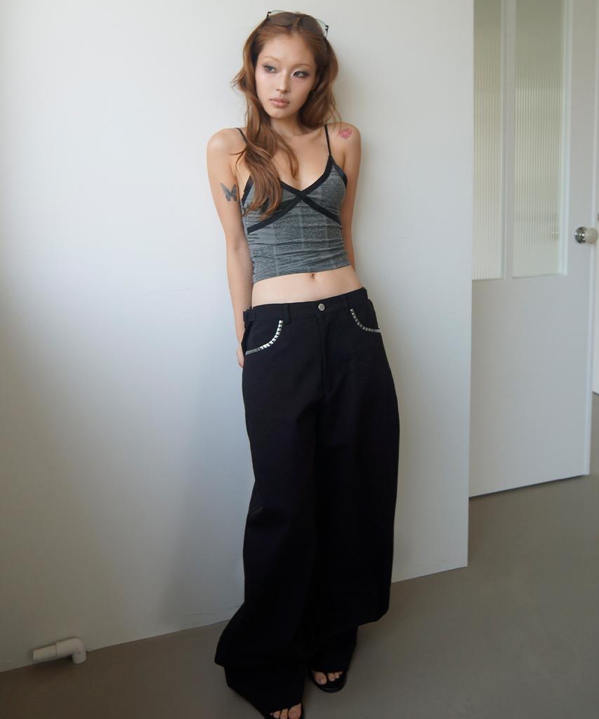 Weibeugeol Crucifixion Pants (2Color)
