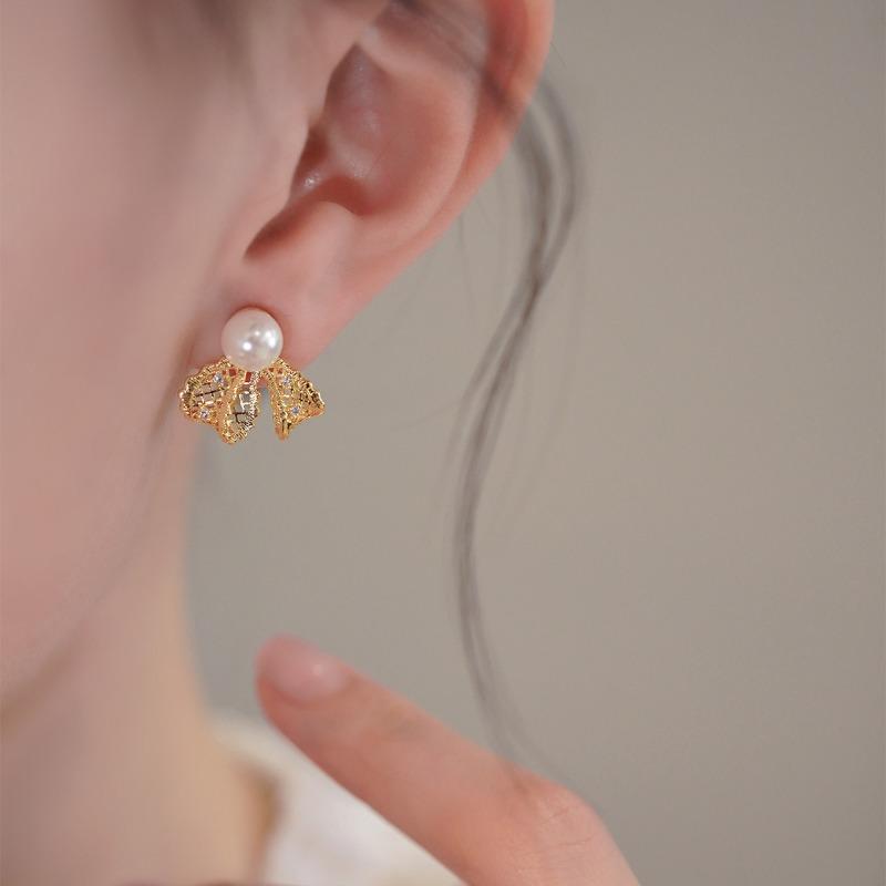 18K real gold electroplated silver needle bow zircon pearl stud earrings exquisite versatile earrings design sense niche earrings