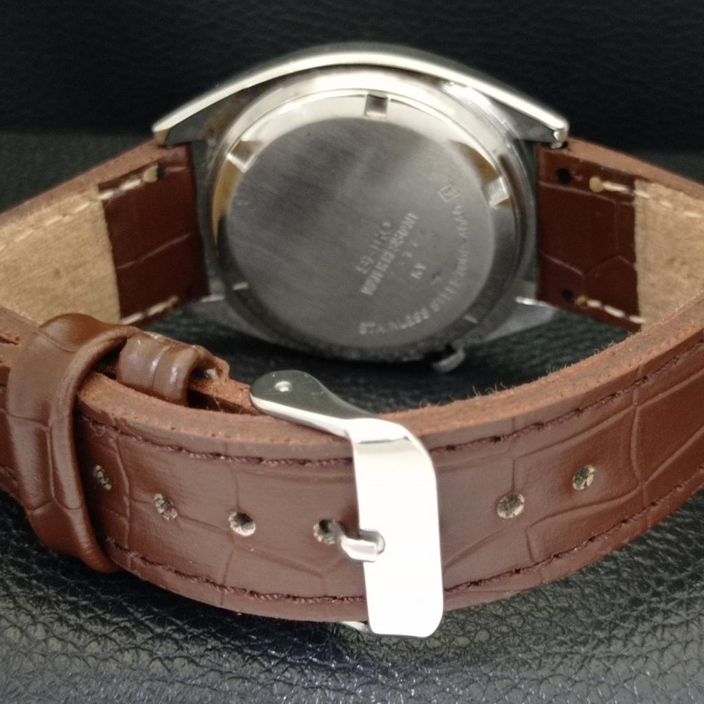 AUTOMATIC VINTAGE SEIKO 5 JAPAN 7009A MENS ORANGE COLOR DIAL WATCH a701267-5 R206a-a701267