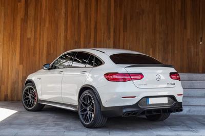 Difuzor spate cu ornamente Negru (Design AMG63) pentru Mercedes GLC coupe C253