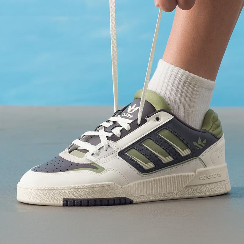 

Adidas Unisex Seasonal Lifestyle Low-Top Sneakers JP9209 42.5