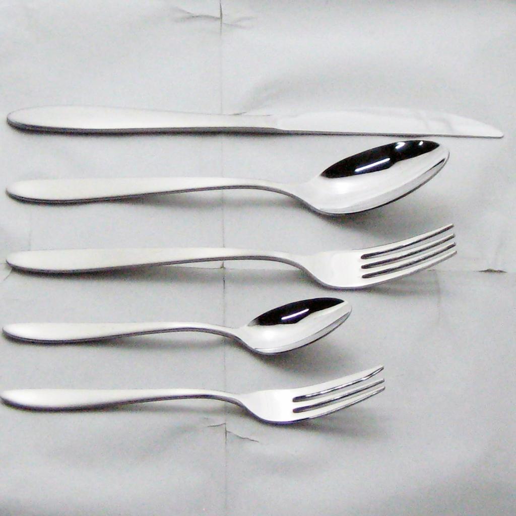 Todai Basis Essbesteck-Set für Edelstahl Hergestellt in Japan Set, 5-teilig, 18-8 Stahl, Tsubame-Sanjo,