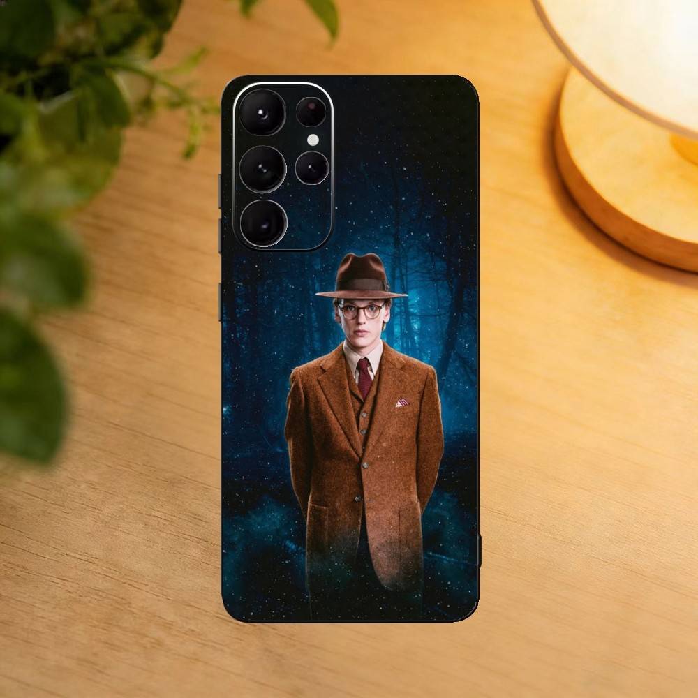 

Look Jamie C-Campbell Bower phone Case For Samsung S25,24,21,22,23,30,Ultra,20,Plus,Fe,Lite,Note Soft Black Cover Samsung S23plus5G